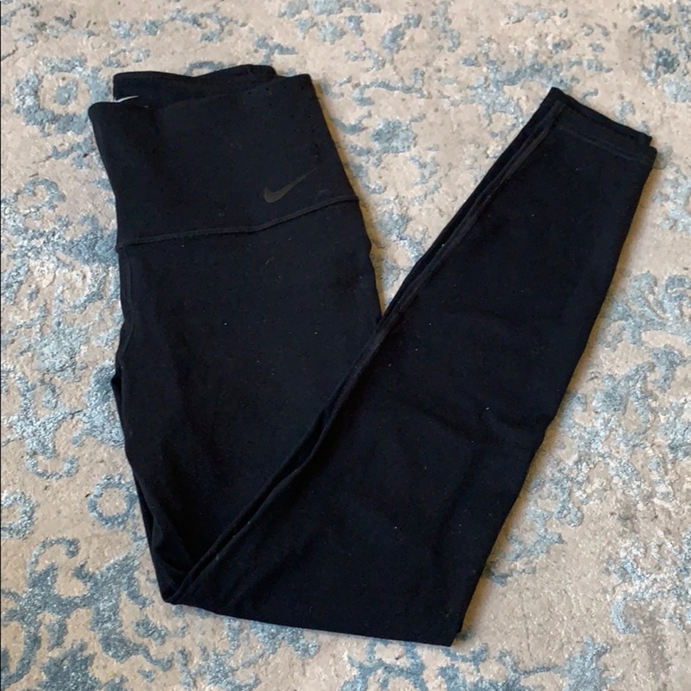 Nike dry fit leggings- solid